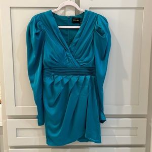 DO+BE dress in teal, size small, ls, excellent condition - only wore for 2 hrs